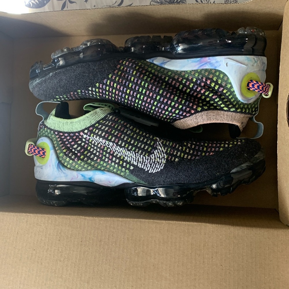 Nike vapormax 2020 multi color